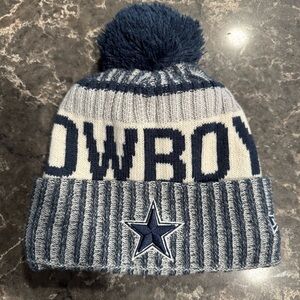 New Era NFL Dallas Cowboys Bobble Beanie